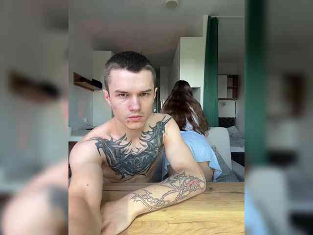 AAOneLove webcam