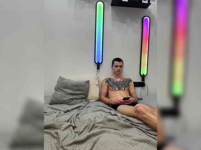 AAOneLove webcam