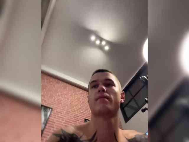 AAOneLove webcam