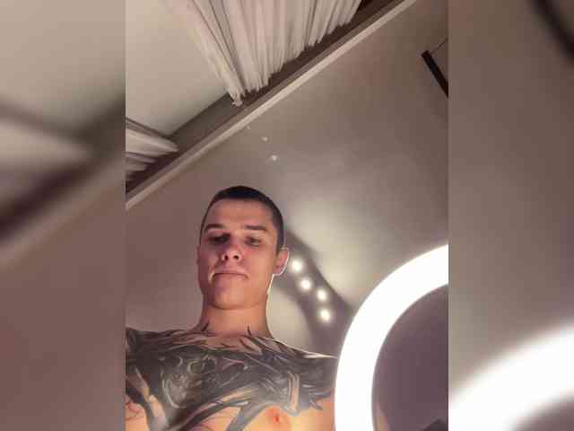 AAOneLove Sex Cam Show