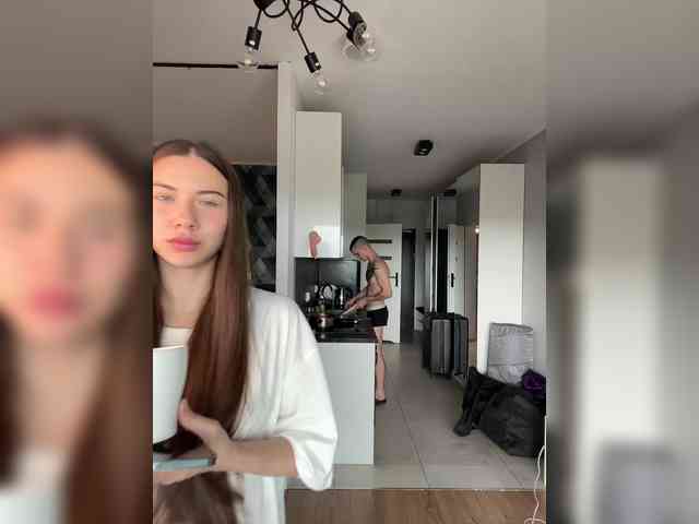 Модель: AAOneLove