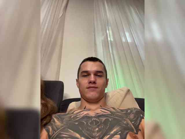 Модель: AAOneLove