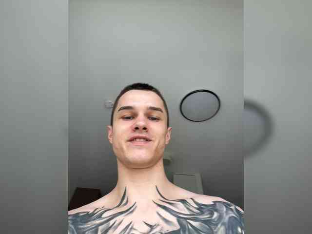 AAOneLove webcam