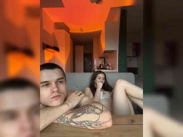 AAOneLove webcam