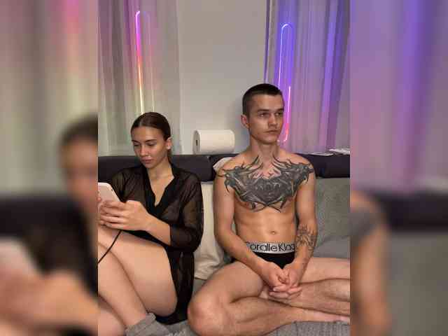 AAOneLove webcam