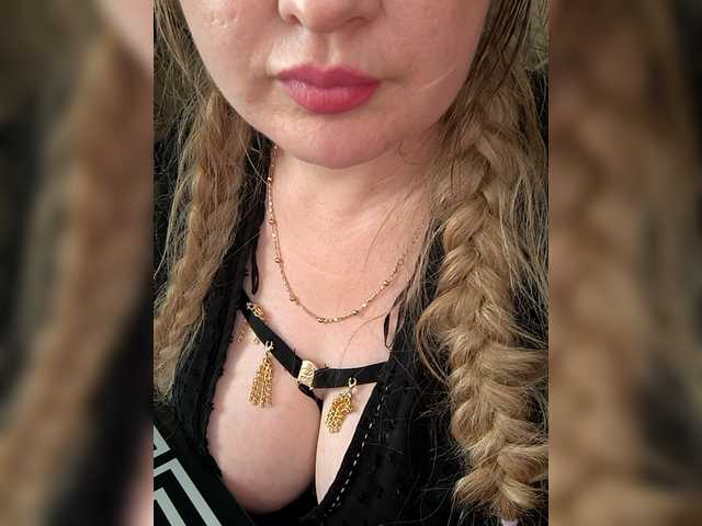 Valentinka-01 Live Cam on BongaCams