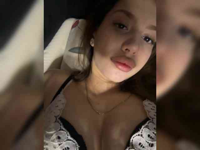 Kissaaa666 webcam