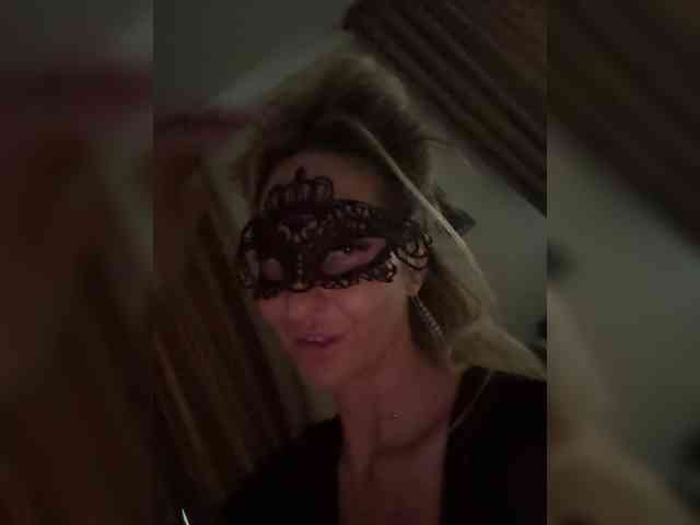 Lolochka333 webcam