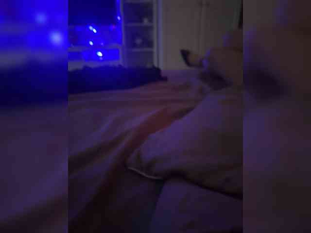 Lolochka333 webcam
