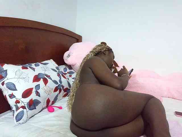 sexxytiffany webcam