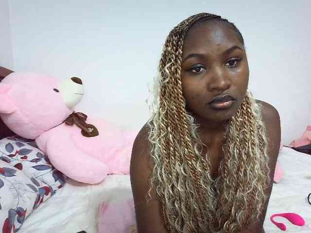 sexxytiffany webcam