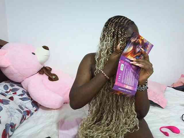 sexxytiffany webcam