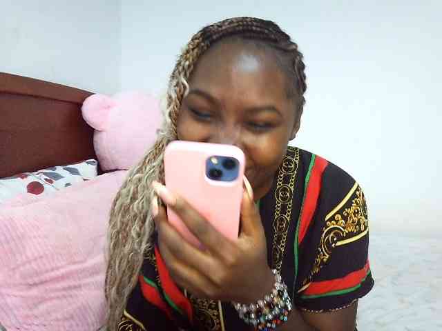 sexxytiffany webcam