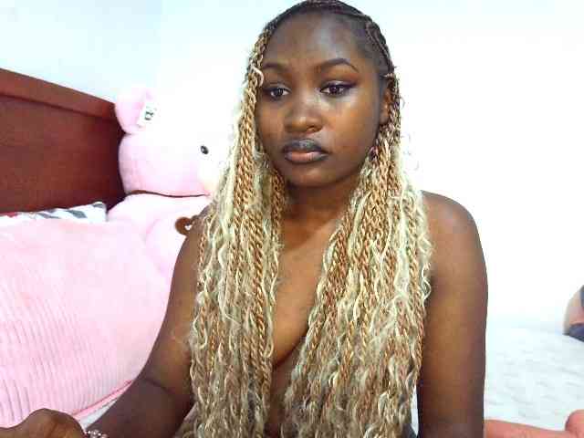sexxytiffany webcam