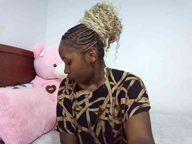 sexxytiffany webcam