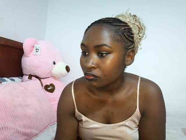 sexxytiffany webcam