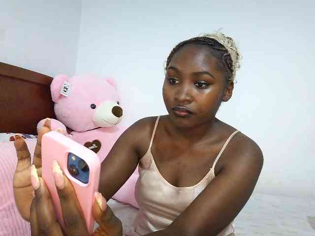 sexxytiffany webcam