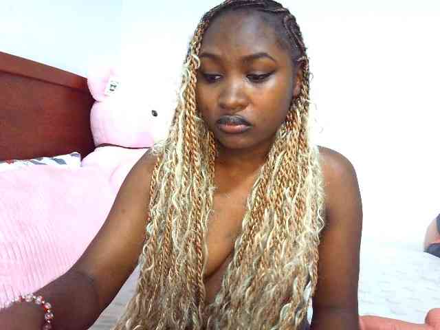 sexxytiffany webcam