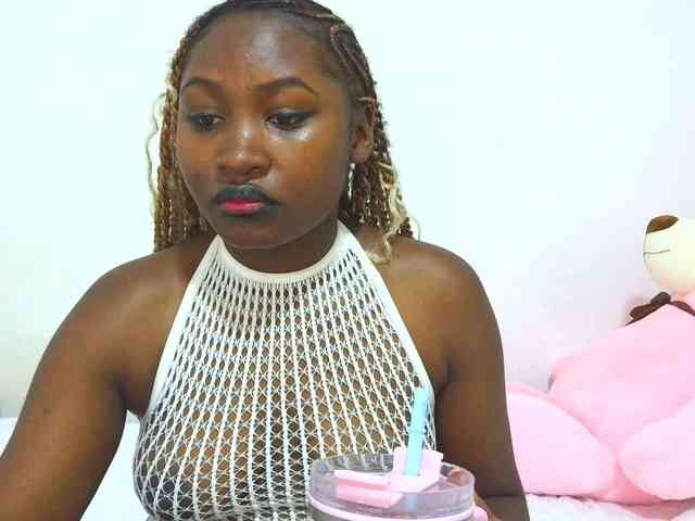 sexxytiffany webcam