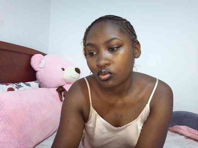 sexxytiffany webcam