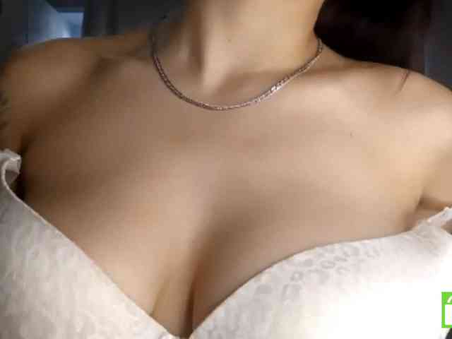 NeldaLecompte webcam