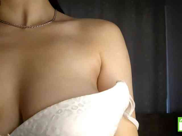 NeldaLecompte webcam