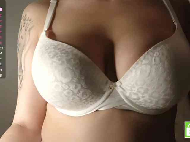 NeldaLecompte webcam