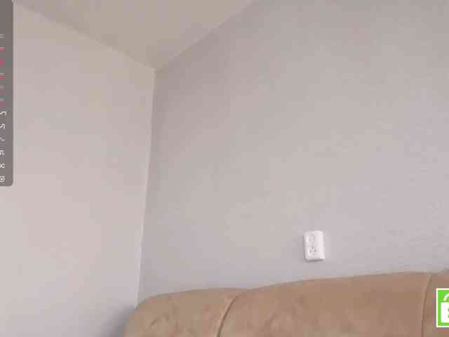 NeldaLecompte webcam