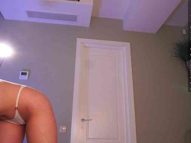 NeldaLecompte webcam