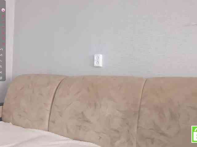 NeldaLecompte webcam