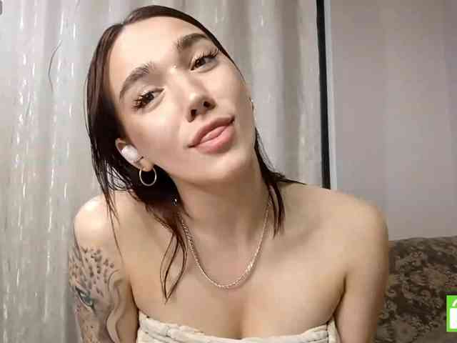 NeldaLecompte webcam