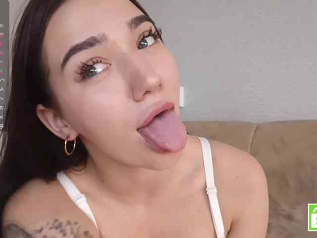 NeldaLecompte webcam