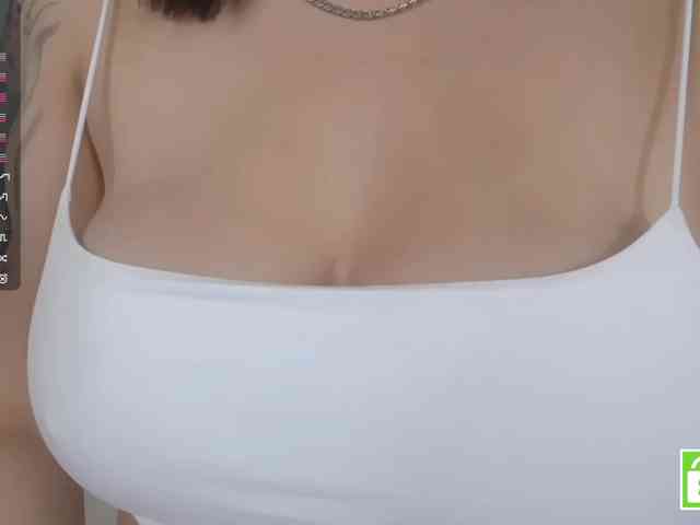 NeldaLecompte webcam