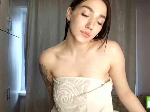 NeldaLecompte webcam