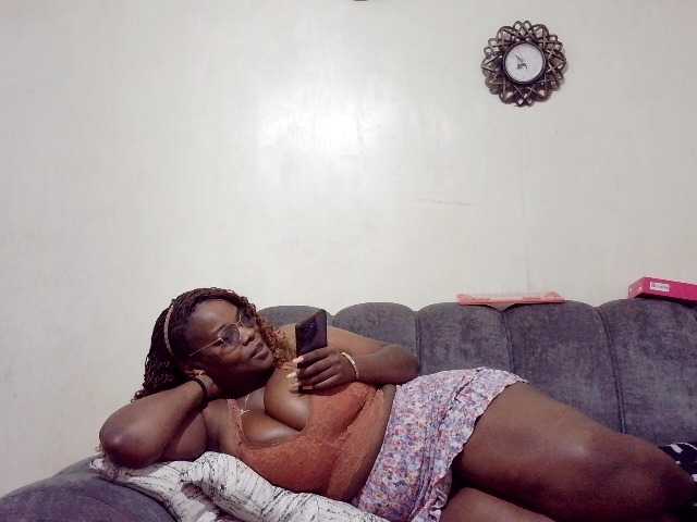 africangoddess live cam on BongaCams