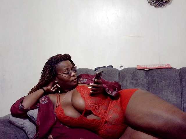 africangoddess live cam on BongaCams