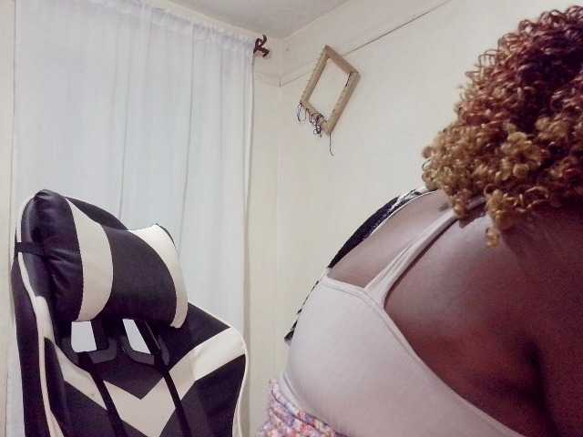 africangoddess live cam on BongaCams