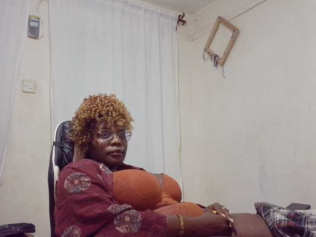 africangoddess live cam on BongaCams