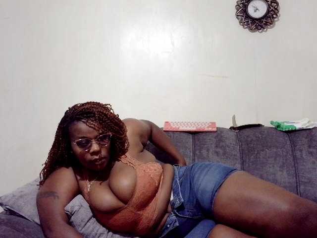 africangoddess live cam on BongaCams