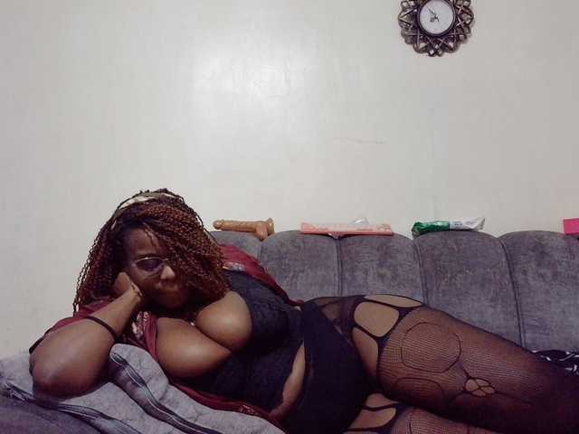 africangoddess live cam on BongaCams