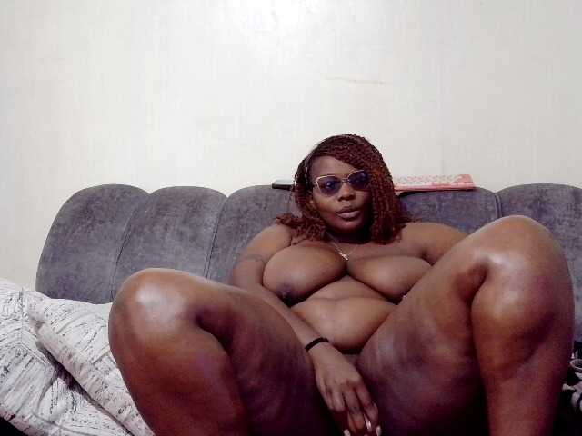 africangoddess live cam on BongaCams