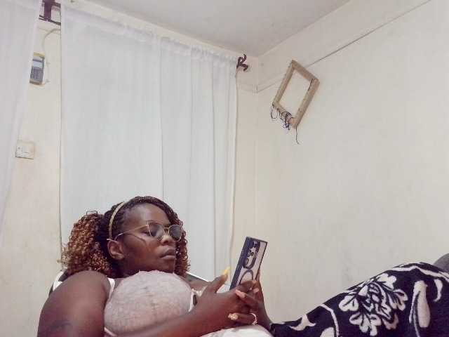 africangoddess live cam on BongaCams