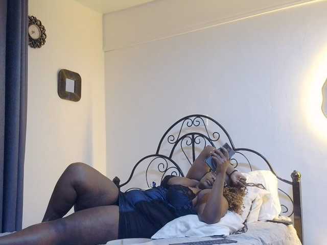 africangoddess live cam on BongaCams