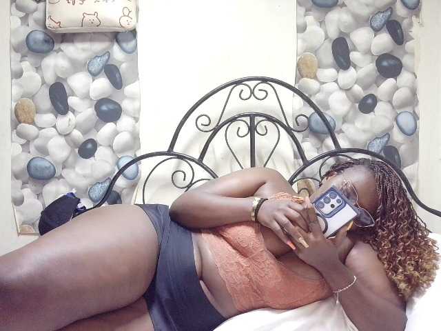africangoddess live cam on BongaCams