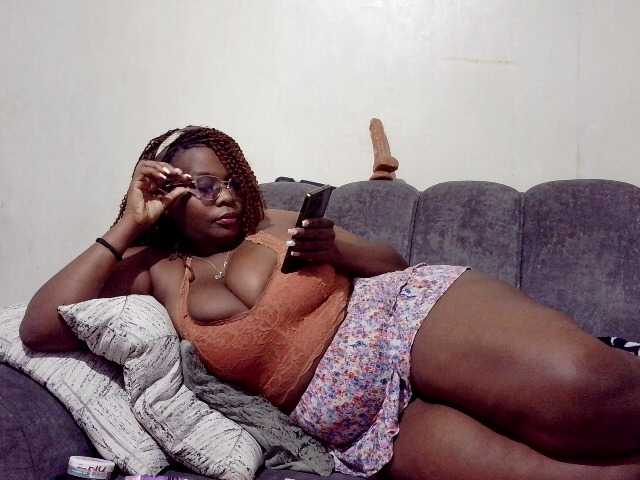 africangoddess live cam on BongaCams