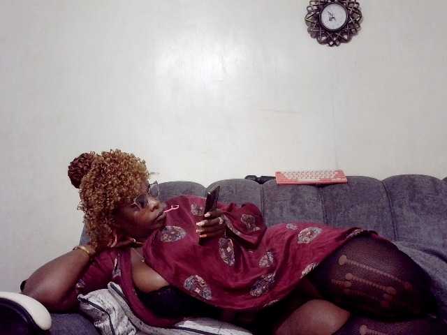 africangoddess live cam on BongaCams