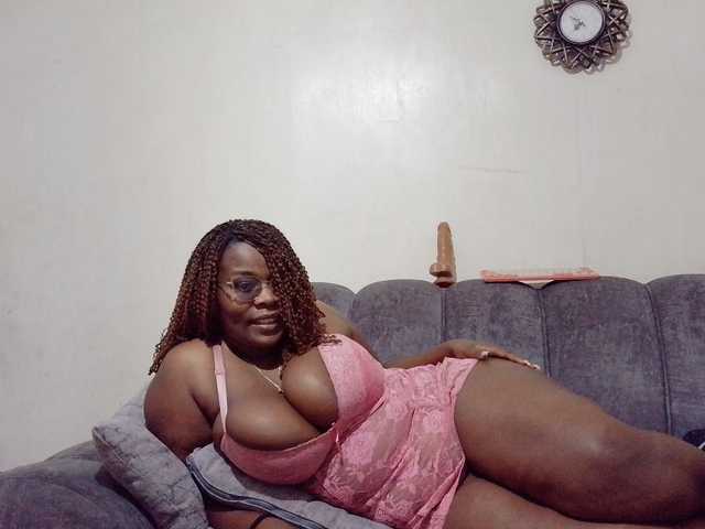 africangoddess live cam on BongaCams