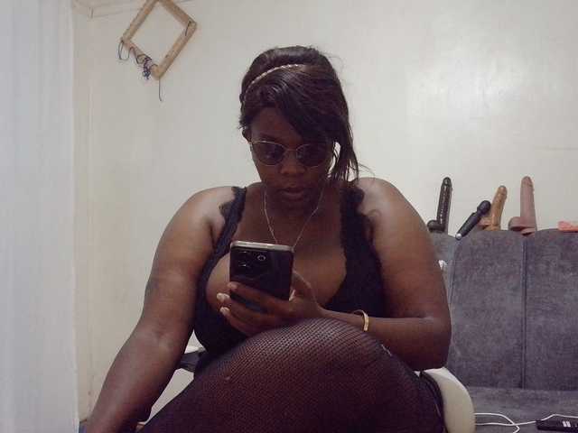 africangoddess live cam on BongaCams