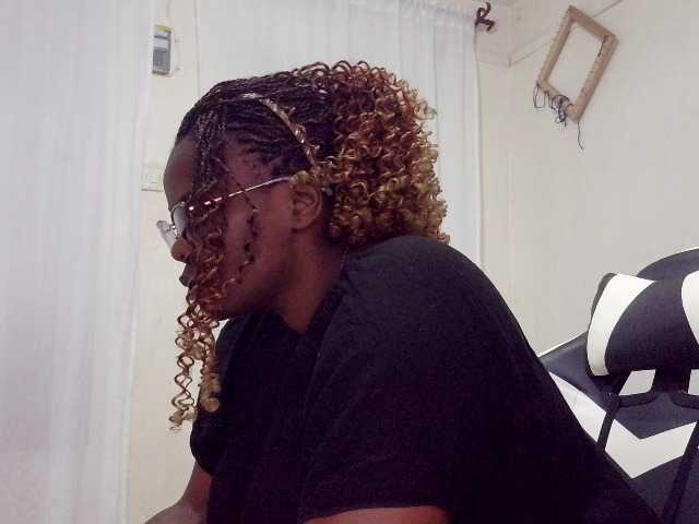 africangoddess live cam on BongaCams