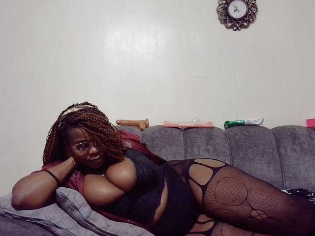 africangoddess live cam on BongaCams